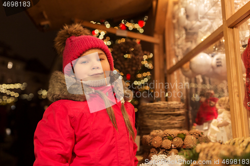 Image of girl at christmas market