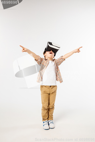 Image of Child with virtual reality headset