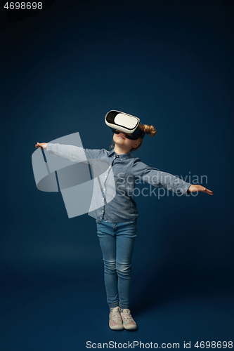 Image of Child with virtual reality headset