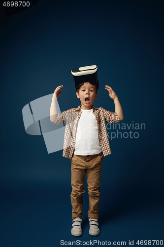 Image of Child with virtual reality headset