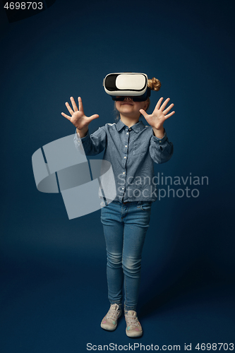 Image of Child with virtual reality headset