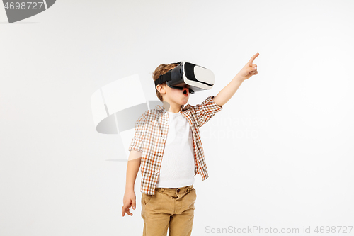 Image of Child with virtual reality headset