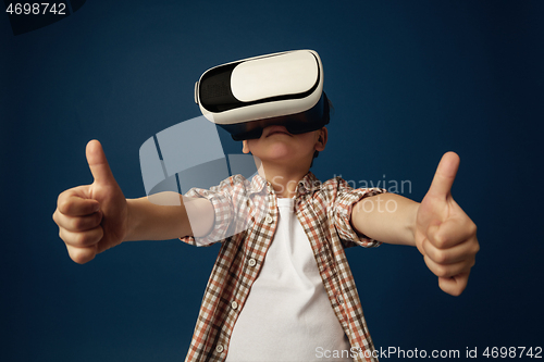 Image of Child with virtual reality headset