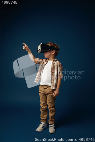 Image of Child with virtual reality headset