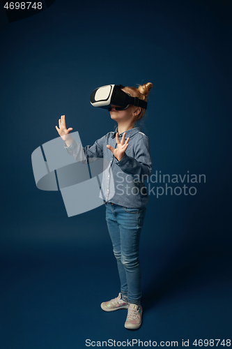 Image of Child with virtual reality headset