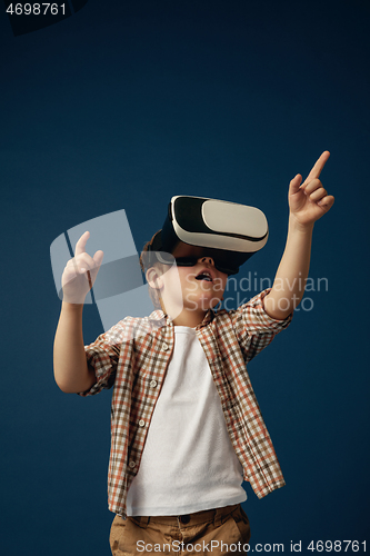 Image of Child with virtual reality headset