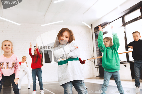 Image of The kids at dance school. Ballet, hiphop, street, funky and modern dancers