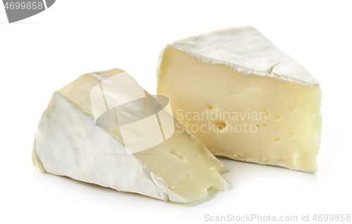 Image of two pieces of fresh brie cheese