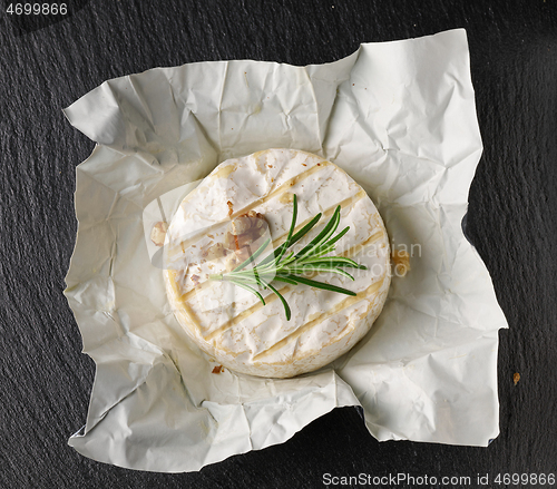 Image of fresh brie cheese