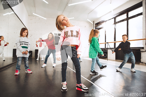 Image of The kids at dance school. Ballet, hiphop, street, funky and modern dancers