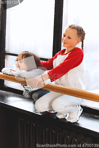 Image of The kids at dance school. Ballet, hiphop, street, funky and modern dancers