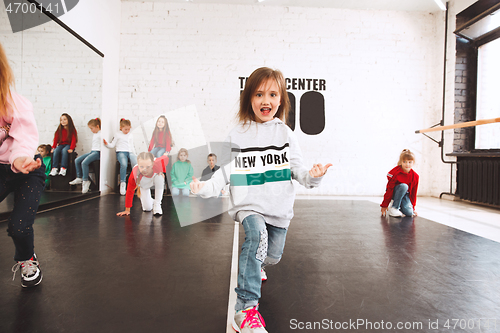 Image of The kids at dance school. Ballet, hiphop, street, funky and modern dancers