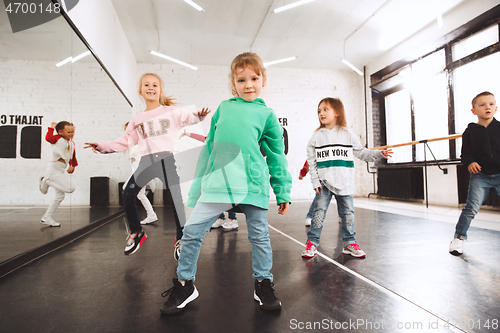 Image of The kids at dance school. Ballet, hiphop, street, funky and modern dancers