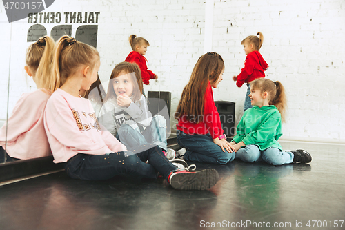 Image of The kids at dance school. Ballet, hiphop, street, funky and modern dancers