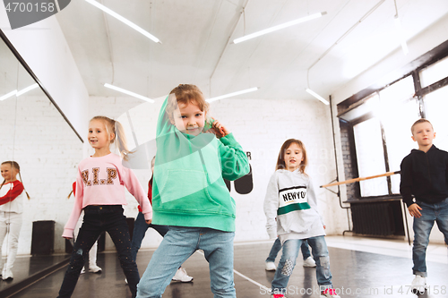 Image of The kids at dance school. Ballet, hiphop, street, funky and modern dancers