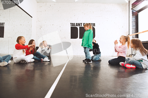 Image of The kids at dance school. Ballet, hiphop, street, funky and modern dancers