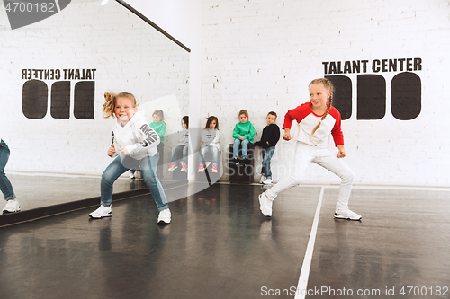 Image of The kids at dance school. Ballet, hiphop, street, funky and modern dancers