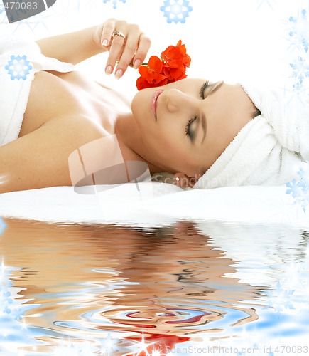 Image of spa relaxation on white sand