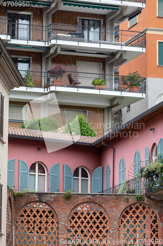 Image of Balcony House