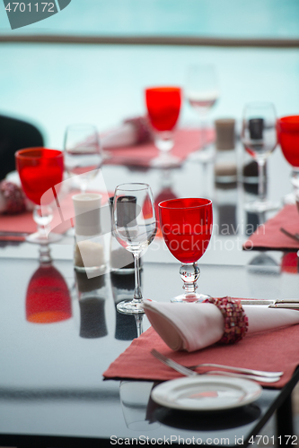 Image of table setting at restaurant