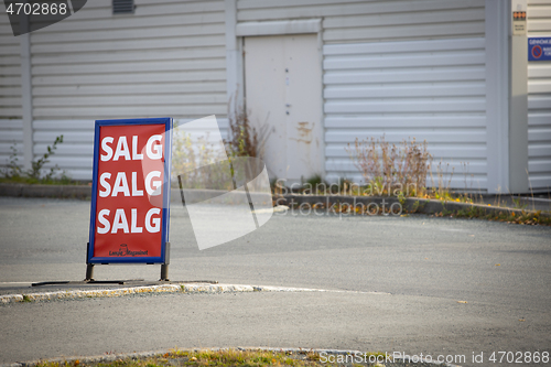 Image of Sale Sign