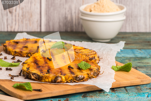 Image of Grilled pineapple slices