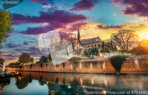 Image of Mist over Notre Dame