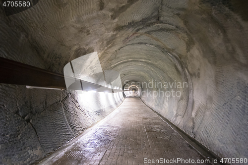 Image of underground tunnel for pedestrians