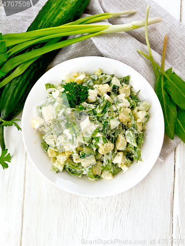 Image of Salad with potatoes and sorrel on board top