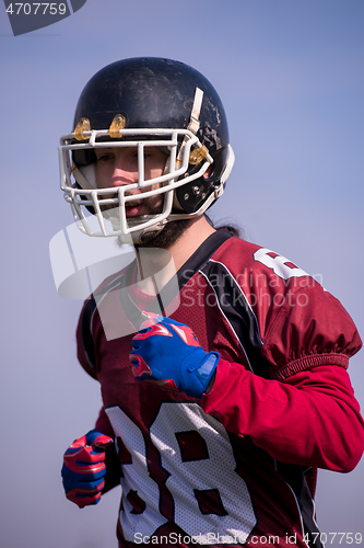 Image of american football player in action