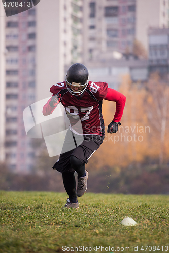 Image of american football player in action