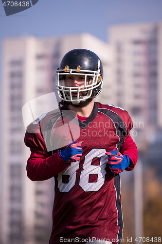 Image of american football player in action