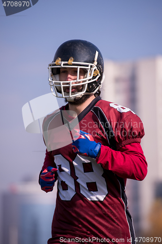 Image of american football player in action