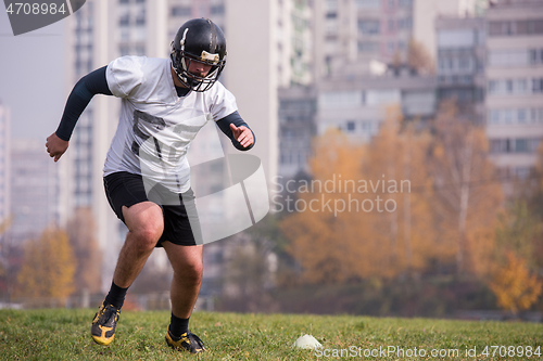 Image of american football player in action