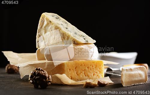 Image of Different types of cheese