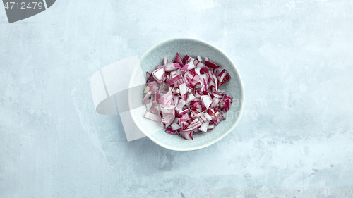 Image of bowl of chopped onions