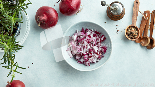 Image of bowl of chopped red onions