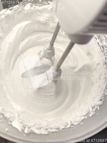 Image of Whipped cream and mixer