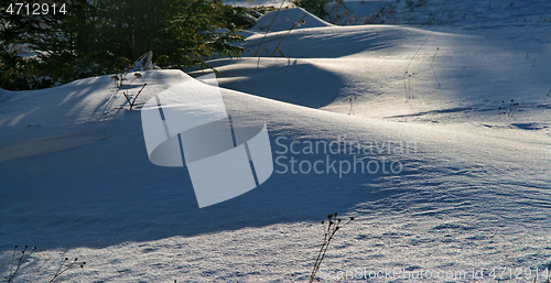 Image of Wind textured snow and sun lights