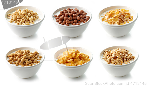 Image of bowls of cornflakes