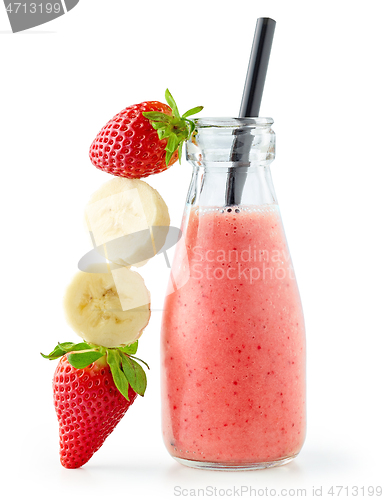 Image of bottle of banana and strawberry smoothie