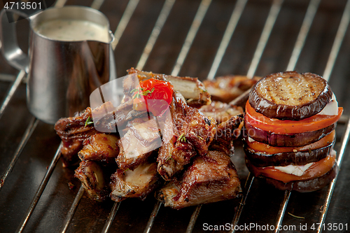 Image of freshly grilled ribs