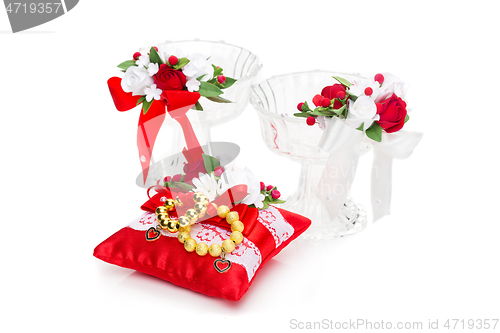 Image of Crystal glasses with red flower decor