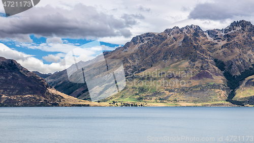 Image of scenery at Lake Te Anau, New Zealand