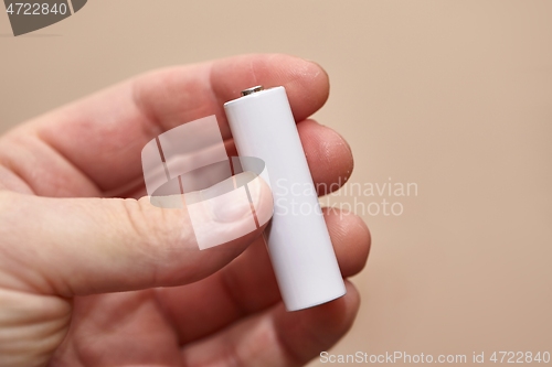 Image of 1.5 Volt AA Battery in hand