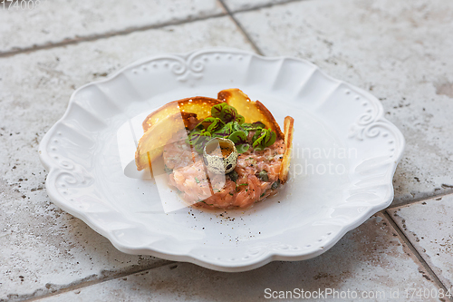 Image of plate of salmon tartare