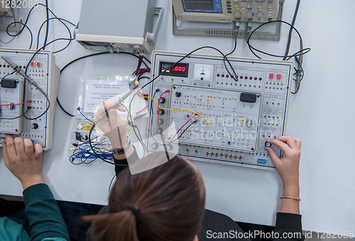 Image of students doing practice in the electronic classroom top view