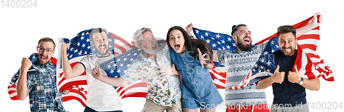 Image of Young people with the flag of United States of America