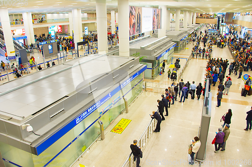 Image of Pudong Airport arrival hall, Shanghai