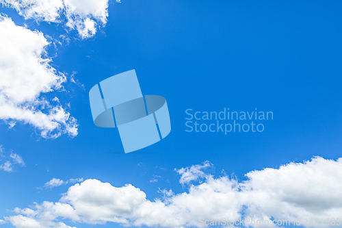 Image of blue sky with clouds